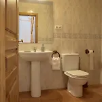 Vora Riu דירה