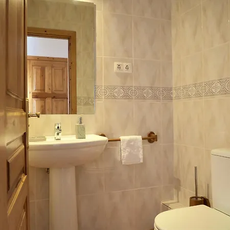Vora Riu شقة